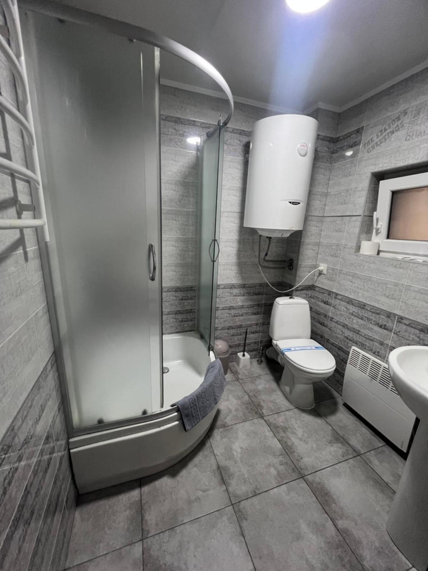 Hotel Фенікс Jaremče Esterno foto